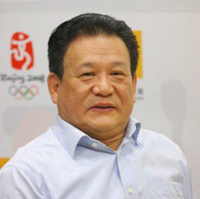 马文广 1983级校友 国际举联副主席 国际举联秘书长 兼任世界体育总会亚太区总部执行主席